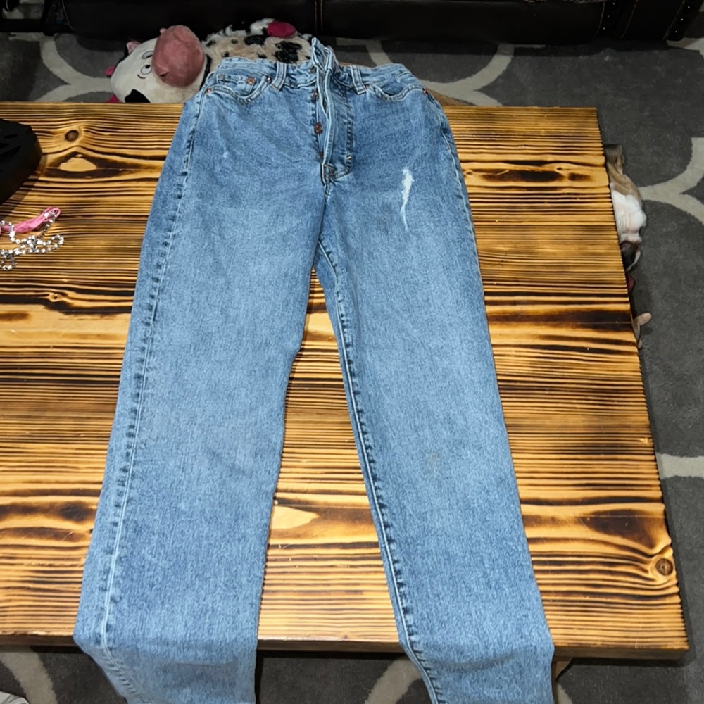straight leg jeans